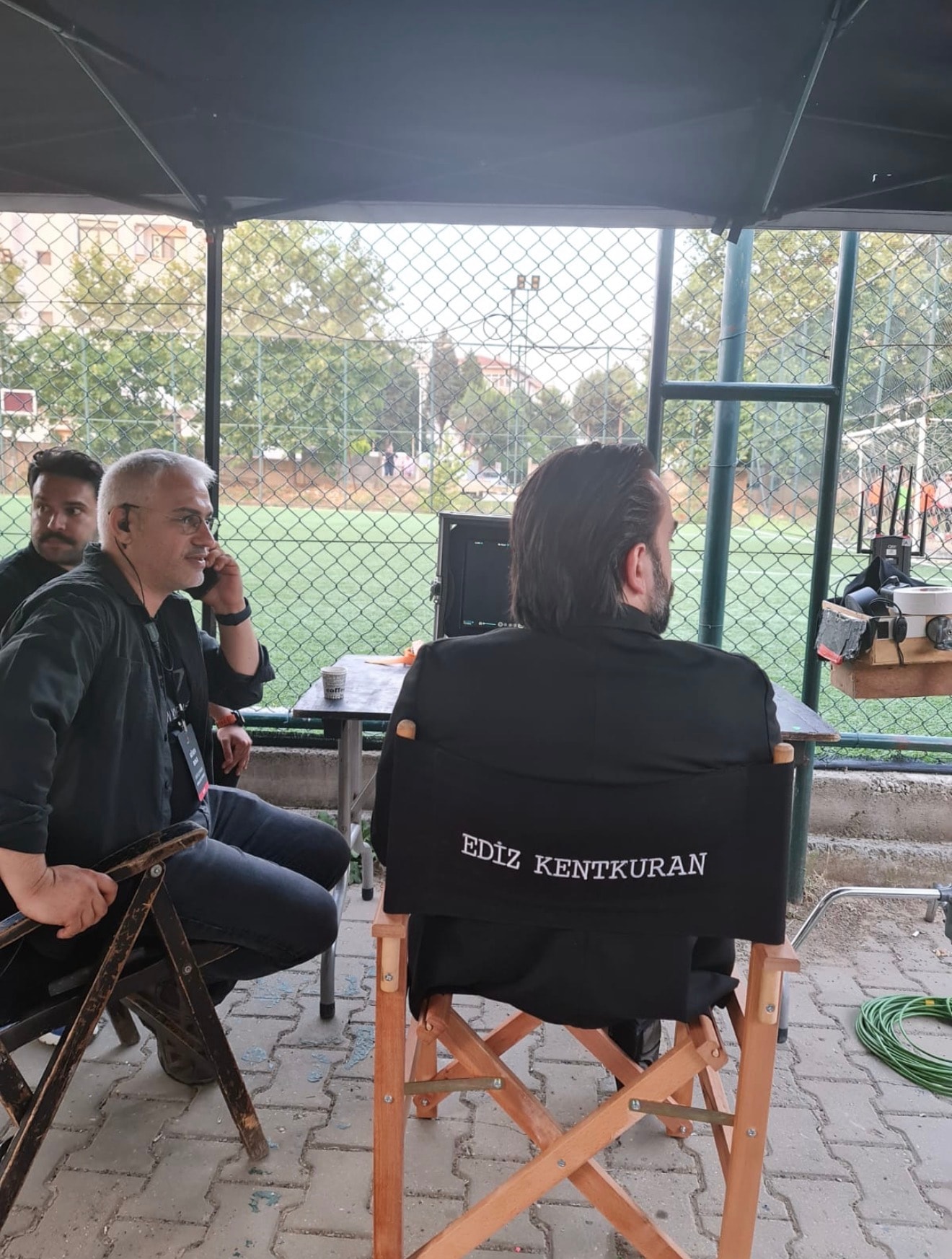 Monitör arkası